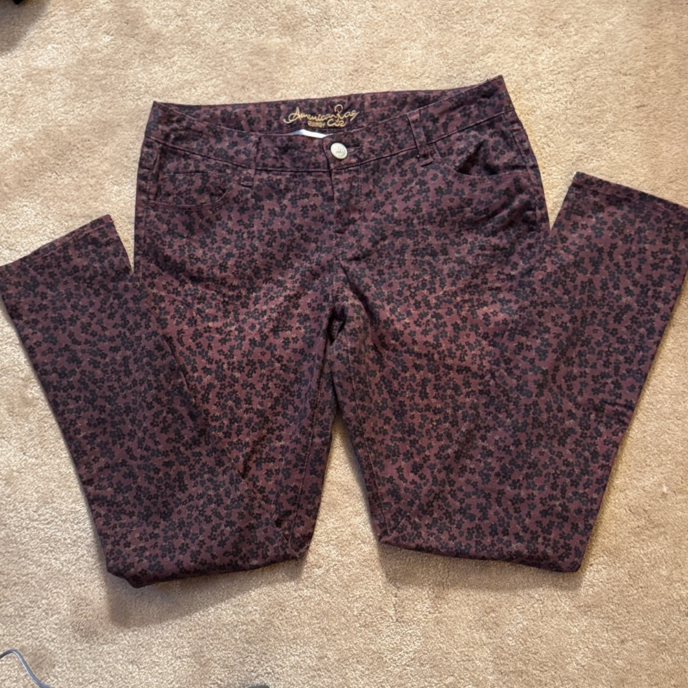 American Rag Burgundy Floral Skinny Pants
